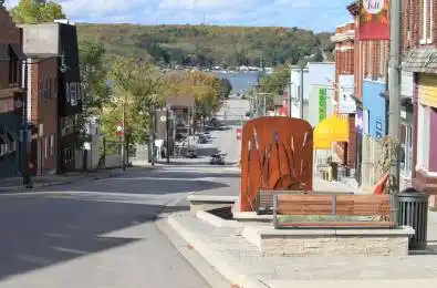 66 Main Street Penetanguishene Ontario L9M 1T3