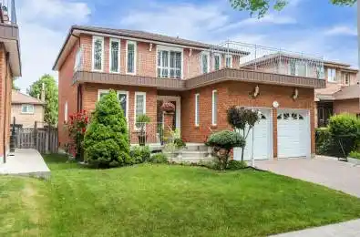 32 Avoca Drive Markham Ontario L3R 8X8