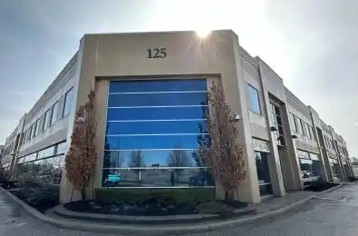 125 Don Hillock Drive Unit# 7 Aurora Ontario L4G 0H8