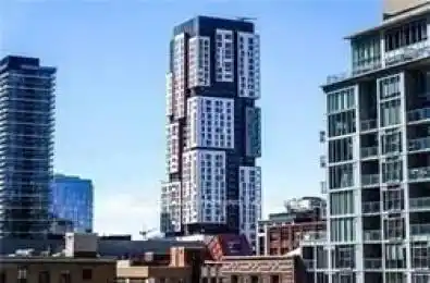 318 Richmond Street Unit# 4004 Toronto C01 Ontario M5V 1X2