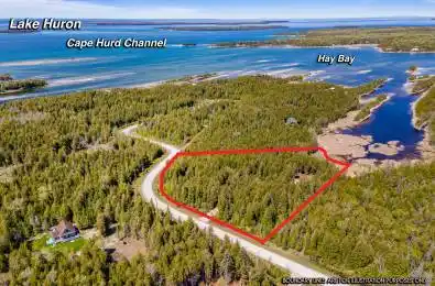 228 COREY Crescent Northern Bruce Peninsula Ontario N0H 2R0