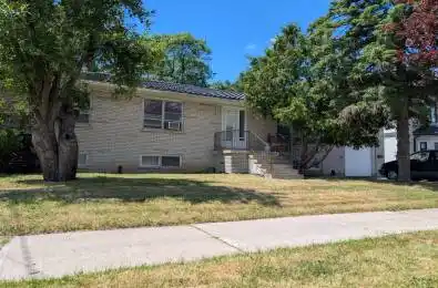 998 Willowdale Avenue Toronto C14 Ontario M2M 3C7