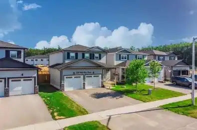 220 Wild Rose Drive Gravenhurst Ontario P1P 0B4