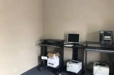 975 Midway Boulevard Unit# 12 Mississauga Ontario L5T 2C6
