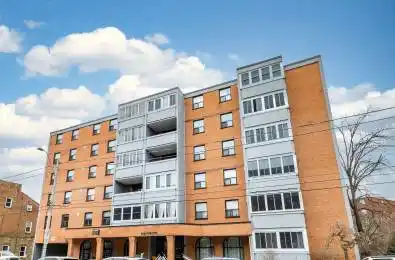 23 Main Street Unit# 406 Hamilton Ontario L9H 2P7