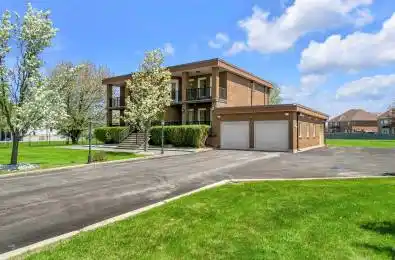 22 Tortoise Court Brampton Ontario L6P 0A1