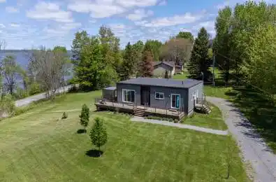 326 Cressy Bayside Road Prince Edward County Ontario K0K 2T0