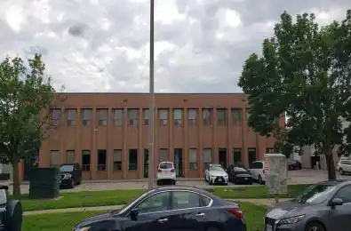 31 Villarboit Crescent Unit# 4 Vaughan Ontario L4K 4R2
