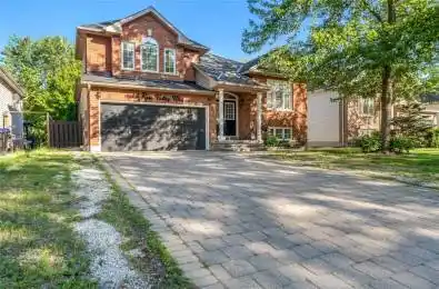 15 Rose Valley Way Wasaga Beach Ontario L9Z 3C5