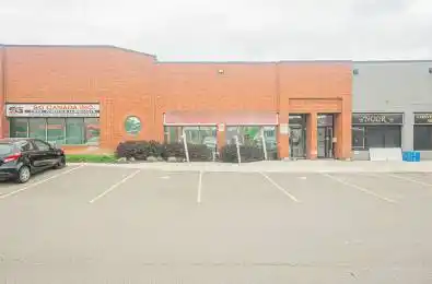 2084 Steels Avenue Brampton Ontario L6Y 0A7