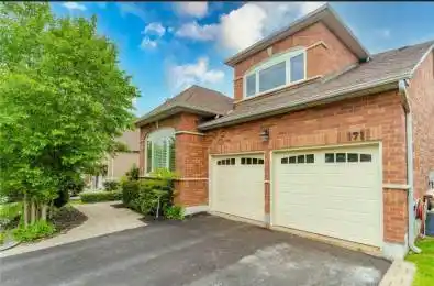 171 Thicket Crescent Pickering Ontario L1V 6V7