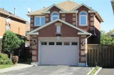 105 Valonia Drive Brampton Ontario L6V 4J9
