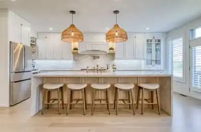 42 Meadow Vista Crescent East Gwillimbury Ontario L9N 0T4