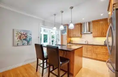 16 Plainsman Road Mississauga Ontario L5N 1C5