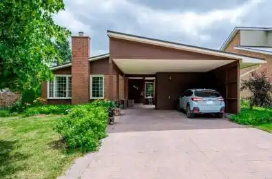 823 Wedgewood Court Peterborough West Ontario K9J 7T8