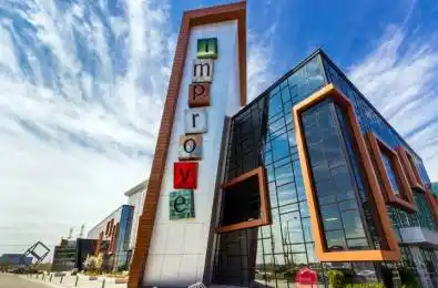 7250 Keele Street Unit# 147 Vaughan Ontario L4K 1Z8