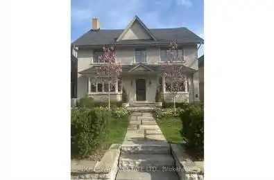 32 Edmund Avenue Unit# Main Toronto C02 Ontario M4V 1H3