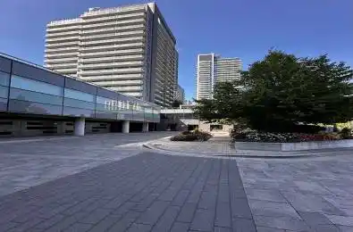 65 Oneida Crescent Unit# 1008 Richmond Hill Ontario L4B 4T9