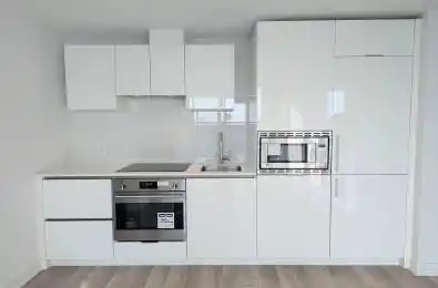 121 St Patrick Street Unit# 1413 Toronto C01 Ontario M5T 0B8