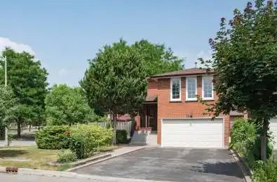 33 Lansbury Drive Toronto E07 Ontario M1V 3J2