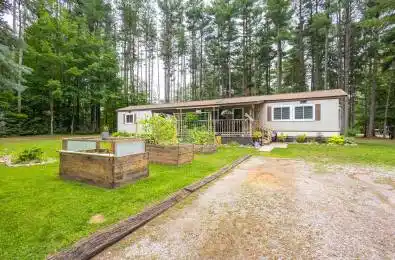 202 Chestnut Drive Central Huron Ontario N0M 1G0