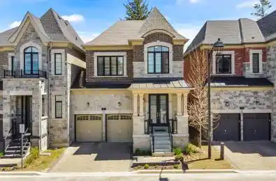 8 Duncombe Lane Richmond Hill Ontario L4C 1C2