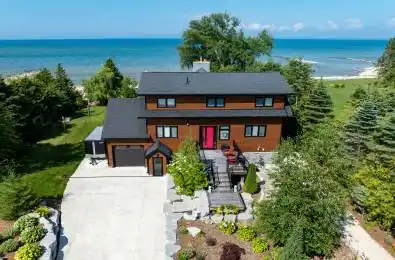 33 D Lane Collingwood Ontario L9Y 0X2