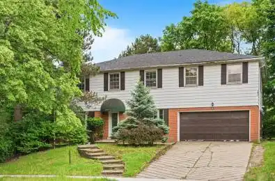 1 Toba Drive Toronto C12 Ontario M2L 2Y1