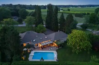 39 Hunter Road Niagara-on-the-Lake Ontario L0S 1J0