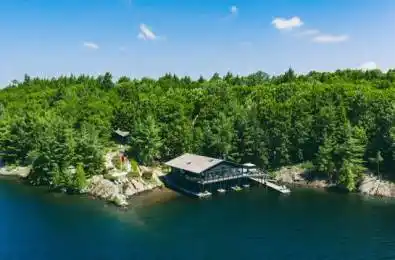 22 J18 Badgerow Island Muskoka Lakes Ontario P0B 1J0