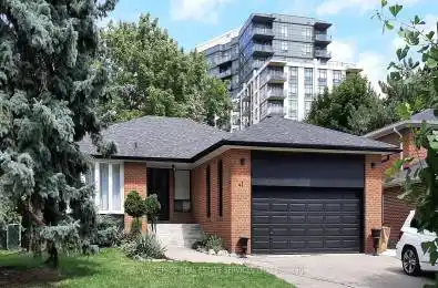 41 Canterbury Crescent Toronto W08 Ontario M9A 5A4