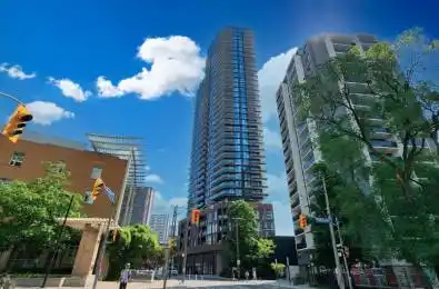 159 Wellesley Street Unit# 1811 Toronto C08 Ontario M4Y 0H5