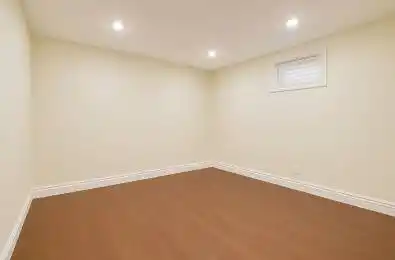 144 Hudson Drive Toronto C09 Ontario M4T 2K5