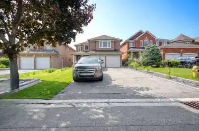 71 Song Bird Drive Markham Ontario L3S 3T9