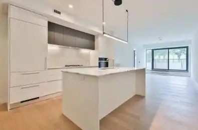 1414 Bayview Avenue Unit# 308 Toronto C10 Ontario M4G 3A7