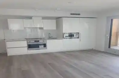 230 Simcoe Street Unit# 731 Toronto C01 Ontario M5T 1T4