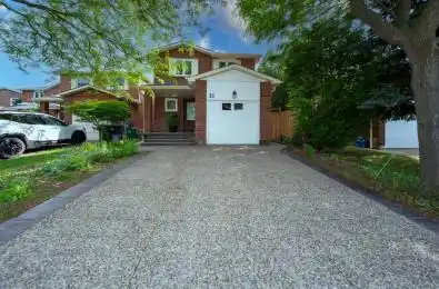 32 Payton Crescent Brampton Ontario L6W 3Y9