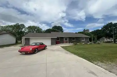 1041 Main Street Howick Ontario N0G 2X0