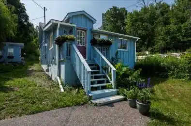 21 Grandview Road Tay Ontario L0K 1R0