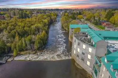 478 St Andrew Street Unit# 104 Centre Wellington Ontario N1M 1R5