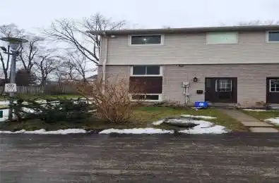 233 Innisfil Street Unit# 12 Barrie Ontario L4N 3E9