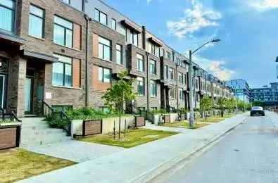117 Green Gardens Boulevard Toronto C04 Ontario M6A 0E2