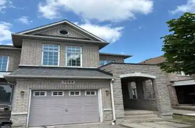 7064 Village Walk Drive Mississauga Ontario L5W 1X5
