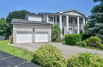 10 Fieldstone Circle Brant Ontario N3R 6S7