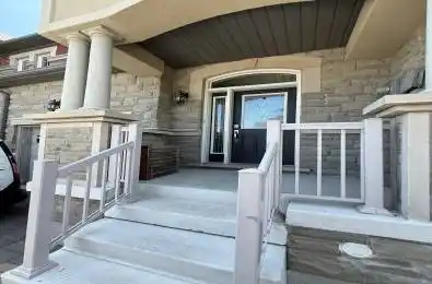 32 Spruce Pine Crescent Vaughan Ontario L6A 4T3