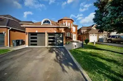 22 Blackwell Place Brampton Ontario L6W 4M2