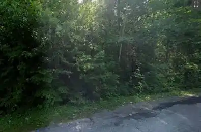 33 Wyant Road Clearview Ontario L0M 1S0