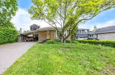 10 Holman Crescent Unit# Main Floor Aurora Ontario L4G 1Z9