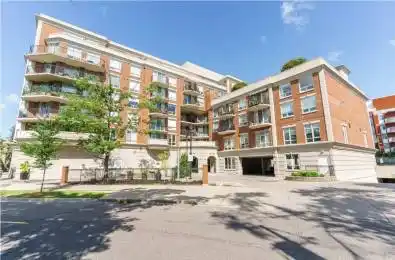 18 Wanless Avenue Unit# 404 Toronto C04 Ontario M4N 3R9