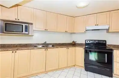 4469 Idlewilde Crescent Mississauga Ontario L5M 4E8